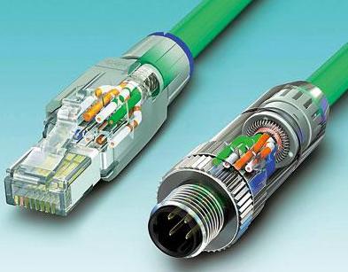 圖3 按入電纜芯、剪斷，且蓋好防護蓋：無論是RJ45還是M12連接器，它們都能夠?qū)崿F(xiàn)快速且可靠的安裝