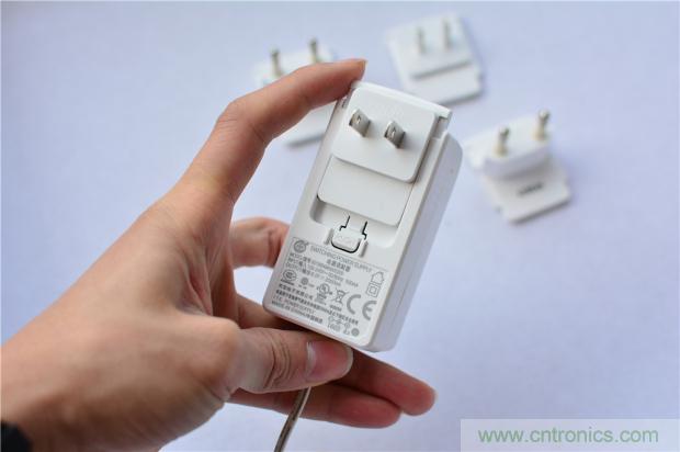 這個(gè)枕頭不僅能挽救睡眠還能挽救婚姻！
