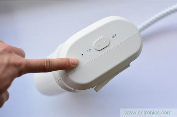 這個(gè)枕頭不僅能挽救睡眠還能挽救婚姻！