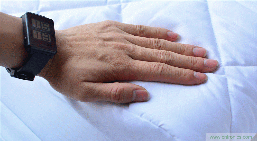 這個(gè)枕頭不僅能挽救睡眠還能挽救婚姻！